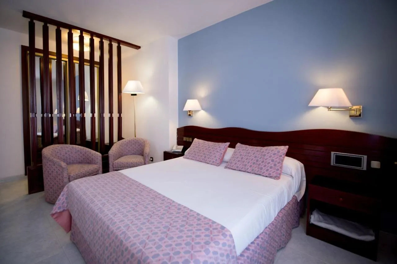 Hotel Placa سان فيليو ذي غيشولس 3*,  إسبانيا