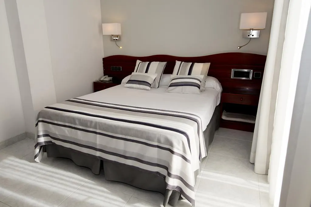 Hotel Placa سان فيليو ذي غيشولس